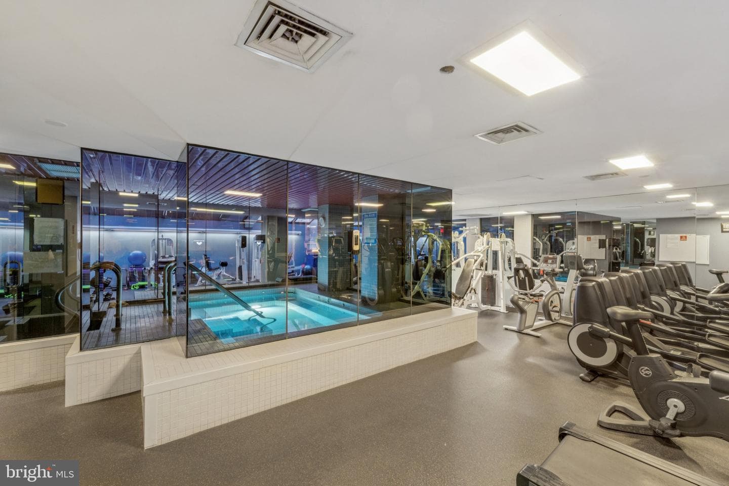 1530 Key Boulevard #929 photo 29