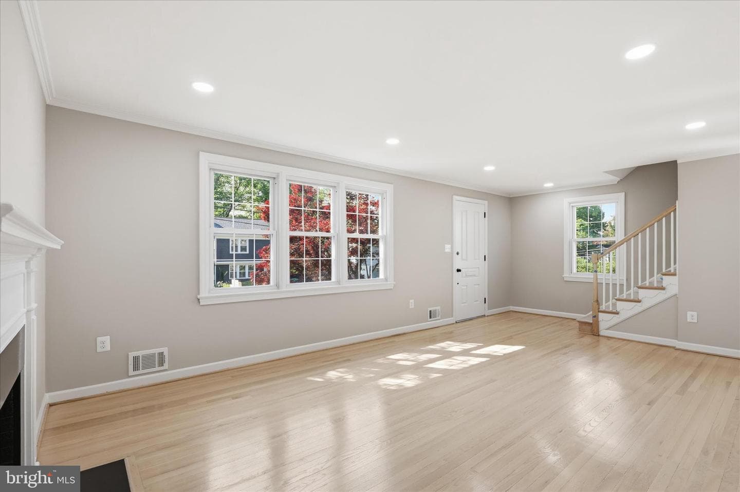 5537 10th Street N photo 8