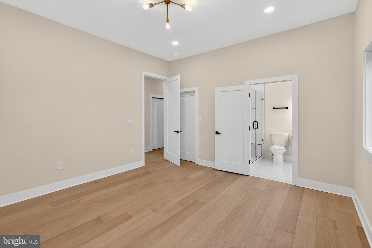 4246 15th Street N photo 22