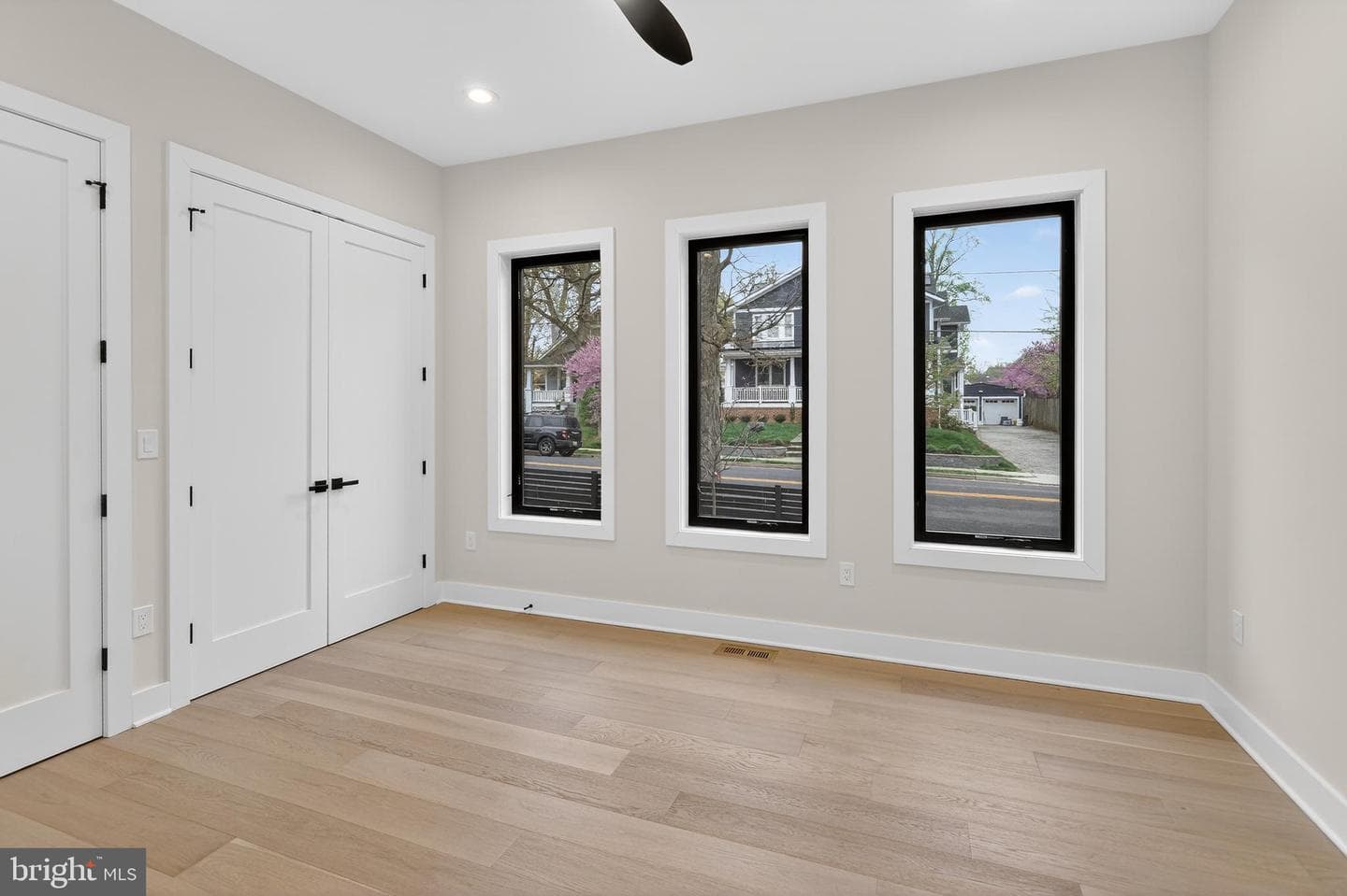 4246 15th Street N photo 33