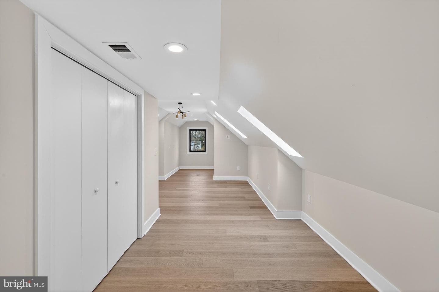 4246 15th Street N photo 40