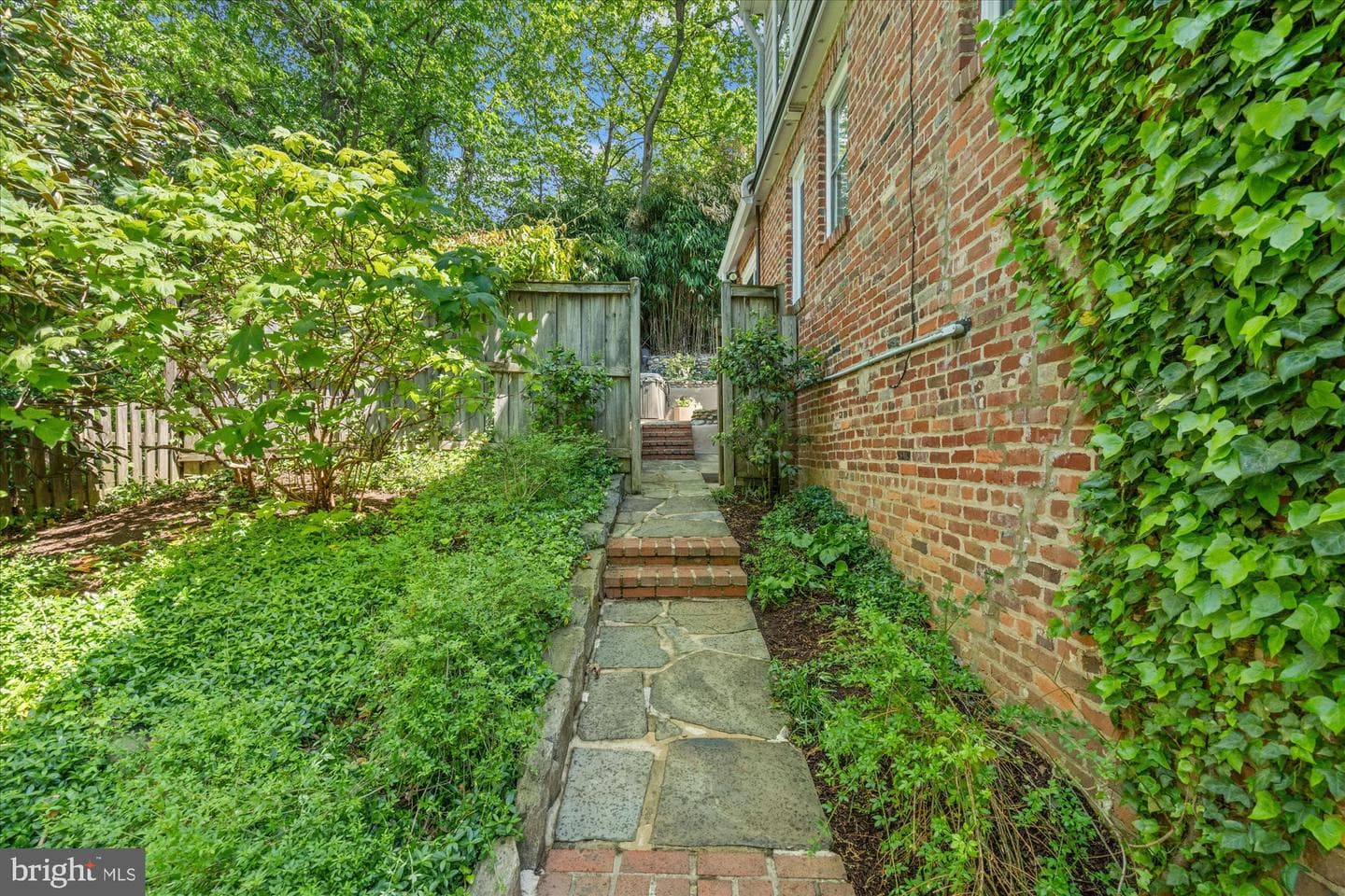 1309 Kirkwood Road N photo 35