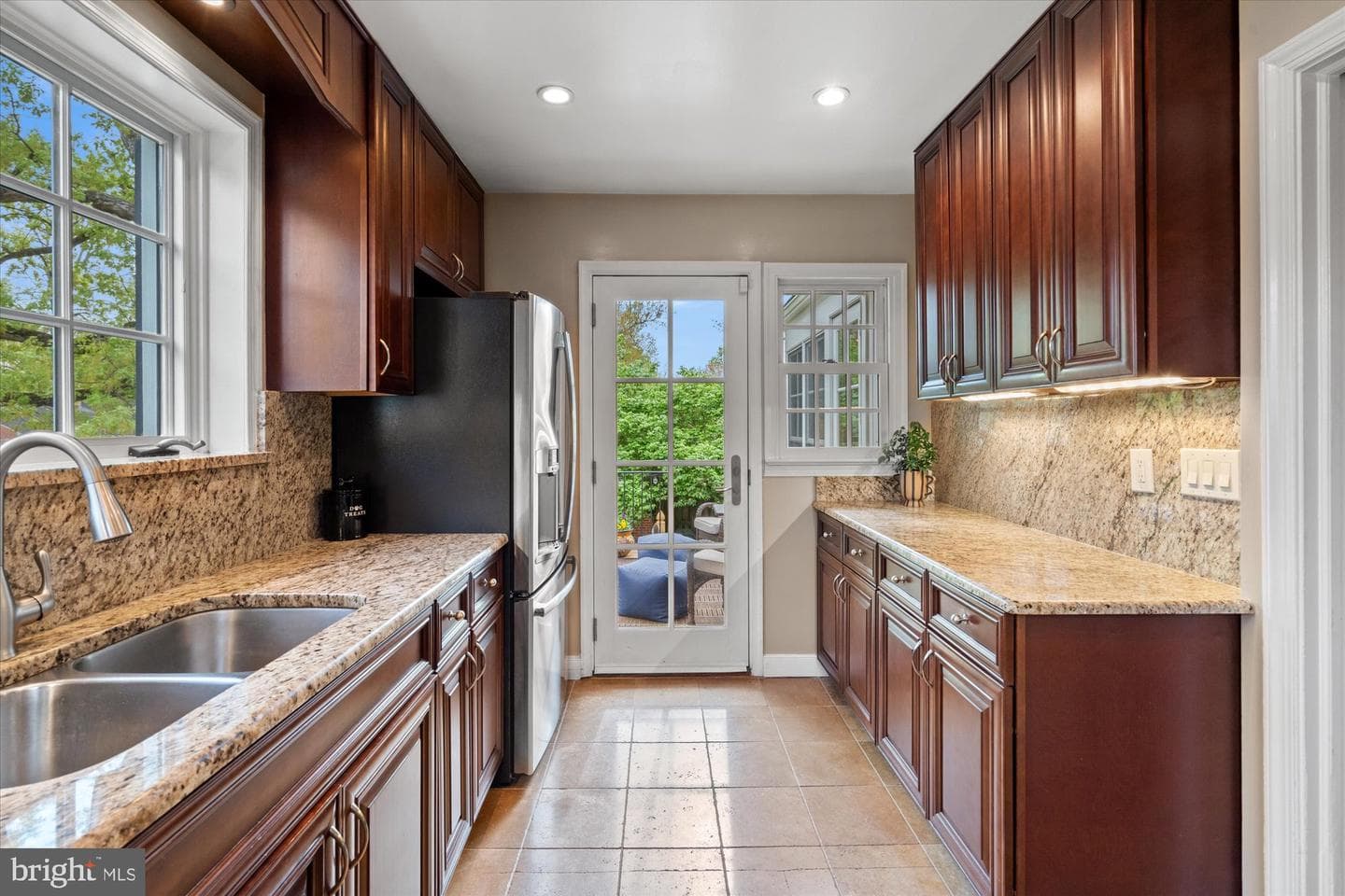 4857 Yorktown Boulevard photo 12