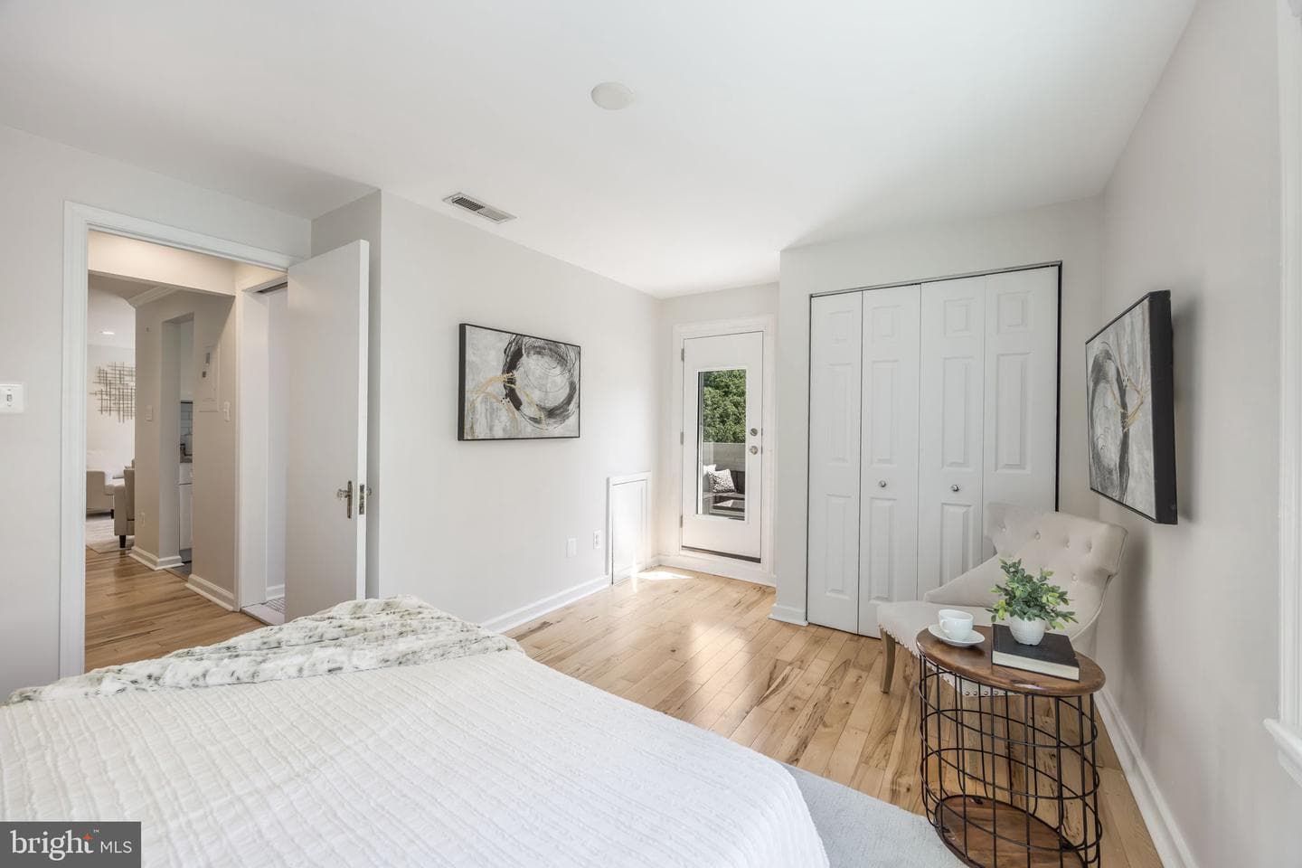 822 S Arlington Mill Drive #2-301 photo 19