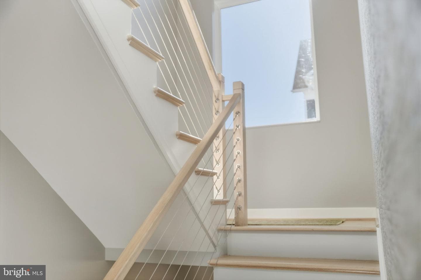 1404 N Herndon Street photo 44