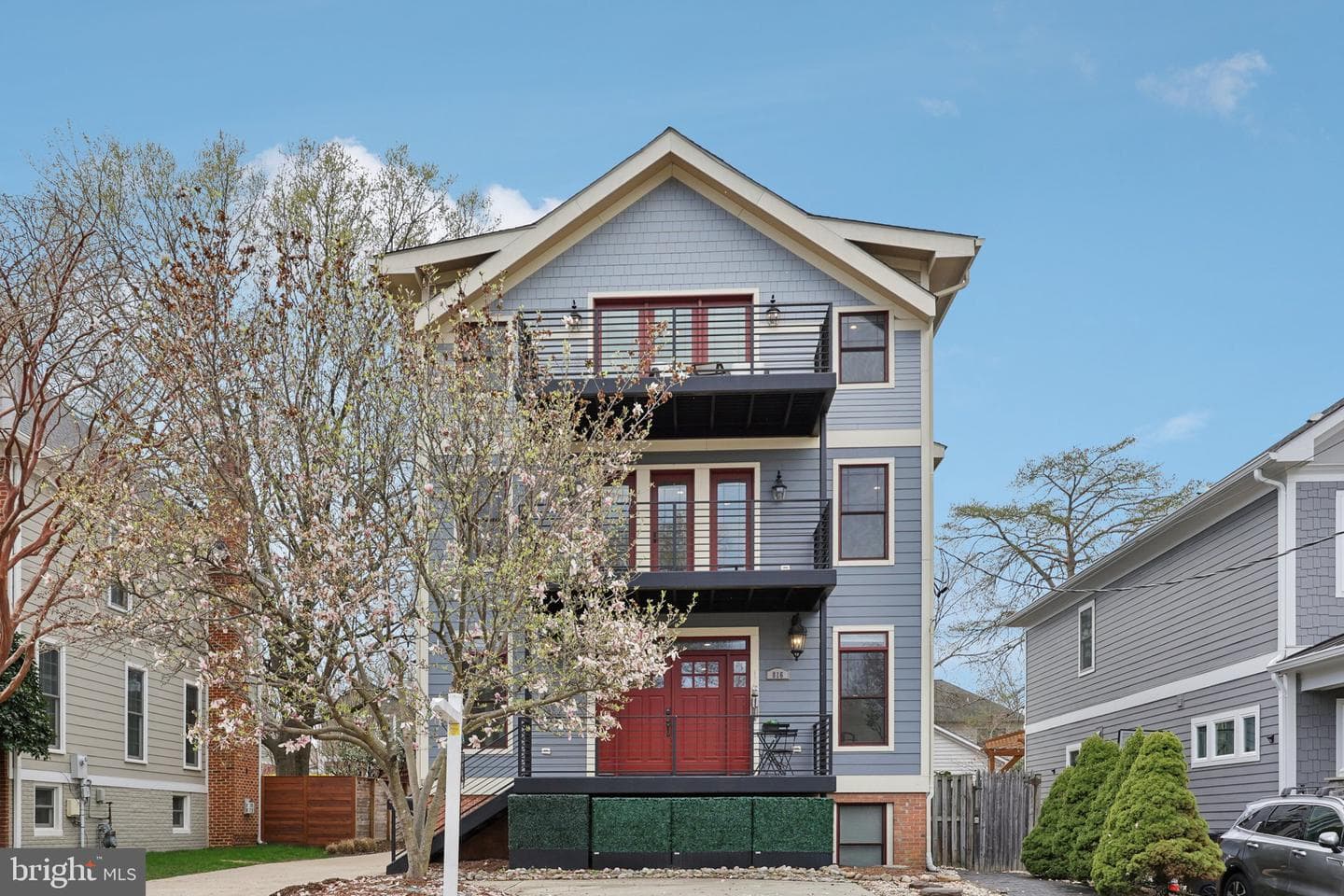 816 S Veitch Street photo 100