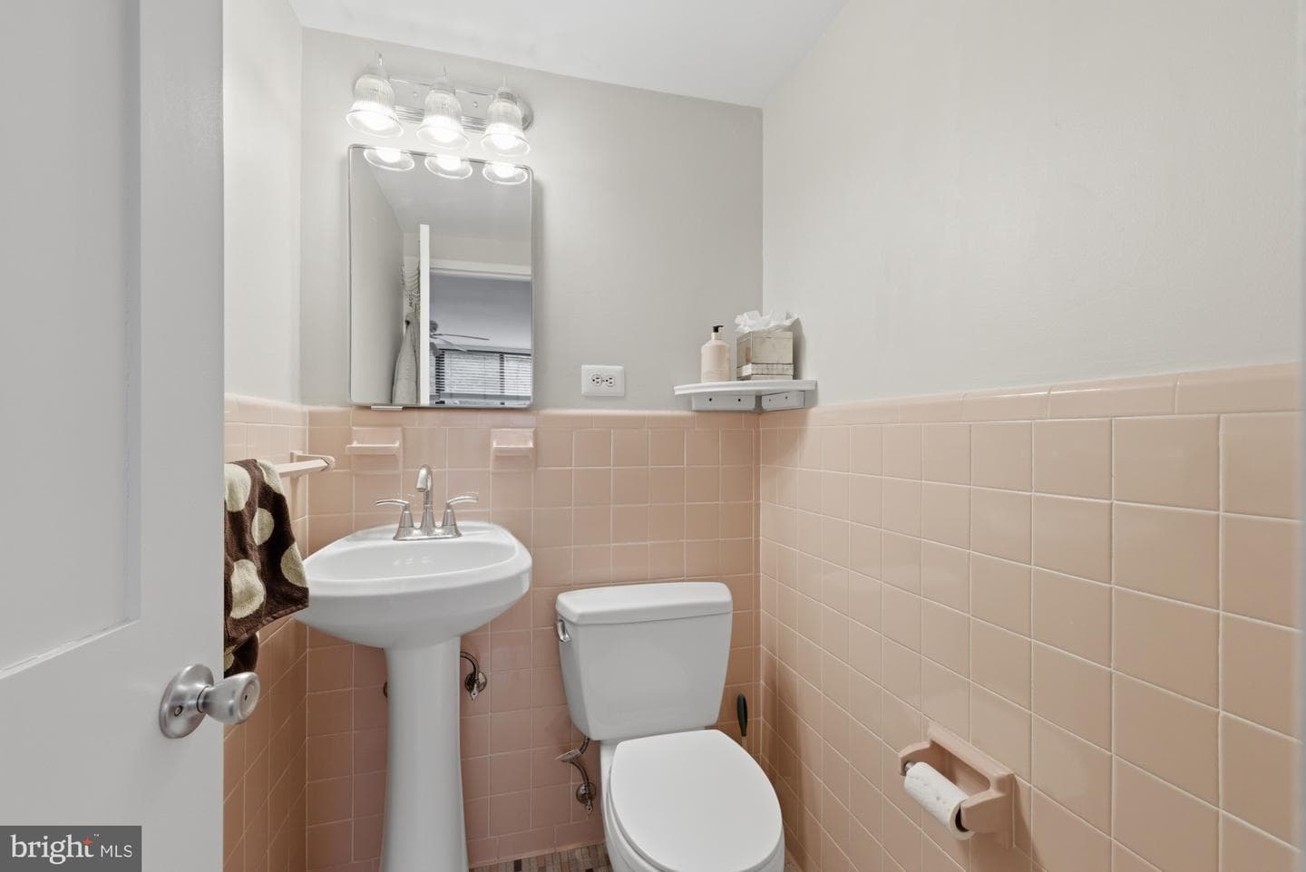 4390 Lorcom Lane #510 photo 19