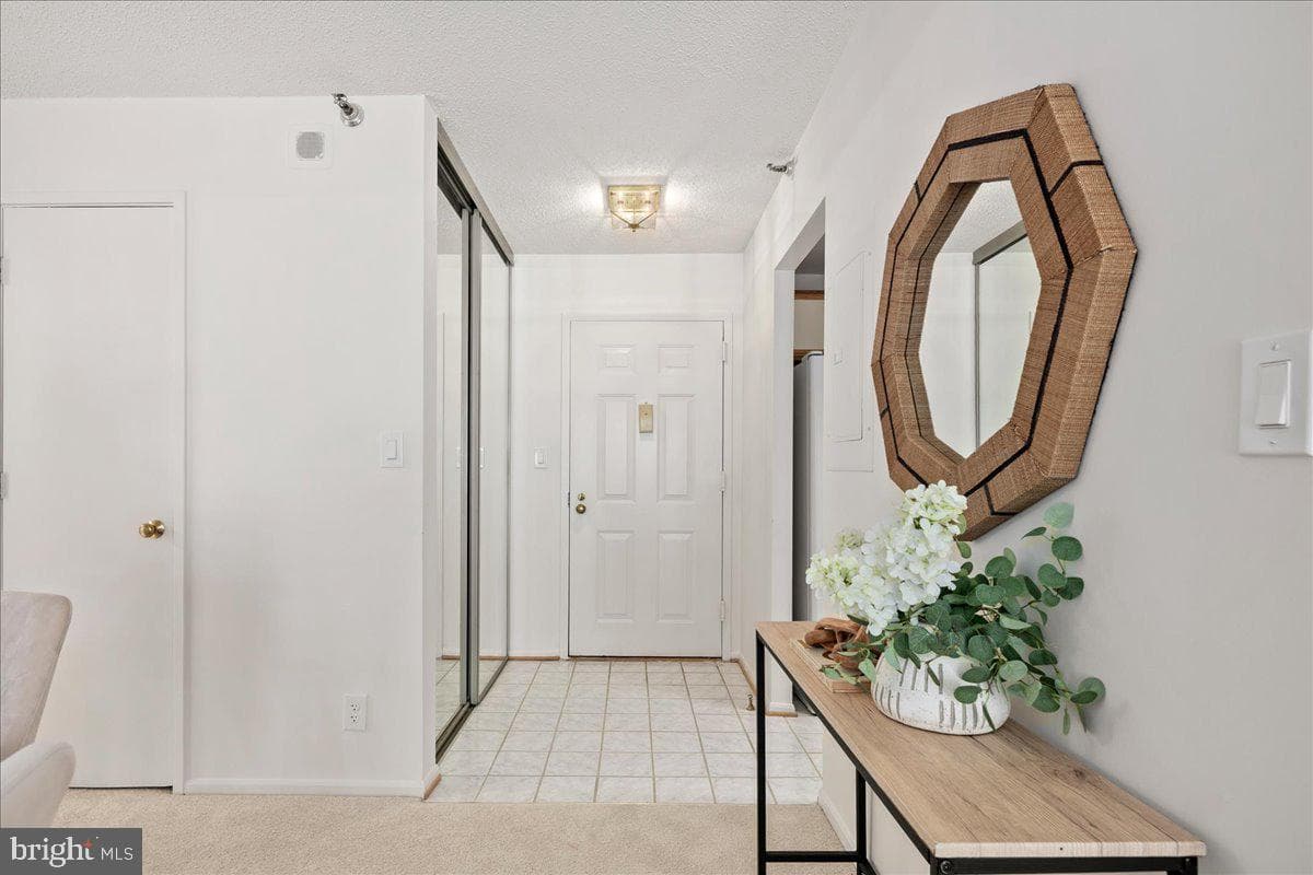 900 N Stafford Street #916 photo 3