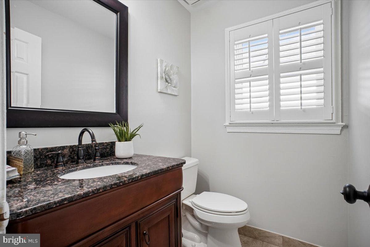 5725 6th Street N photo 15