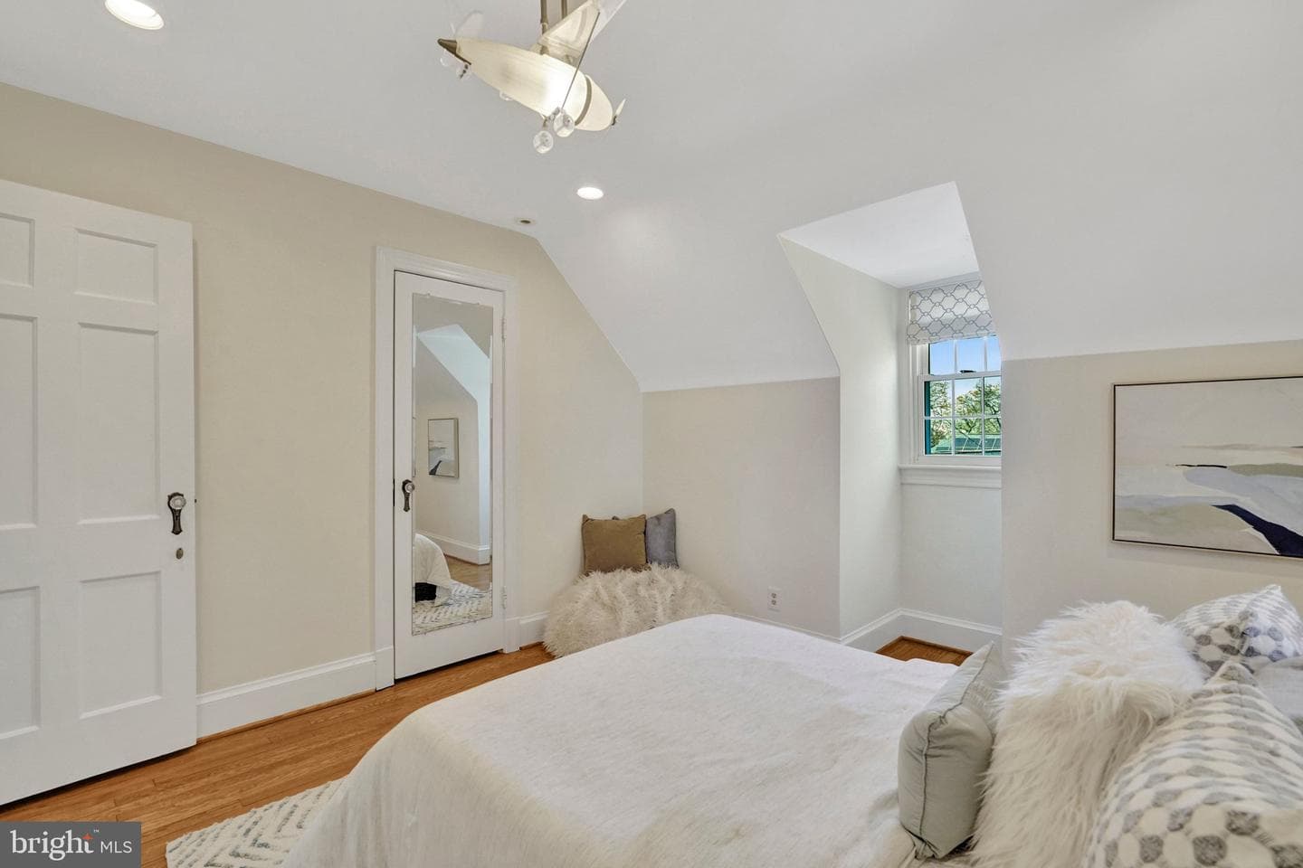 4916 26th Street N photo 27