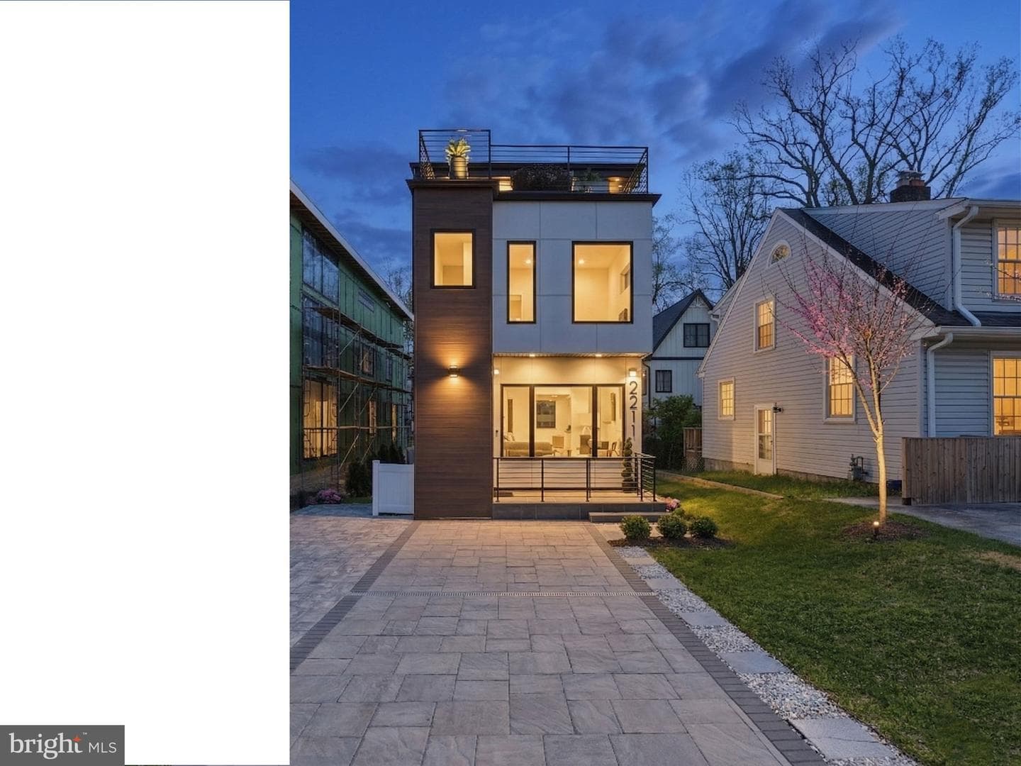 2211 Military Road, Arlington