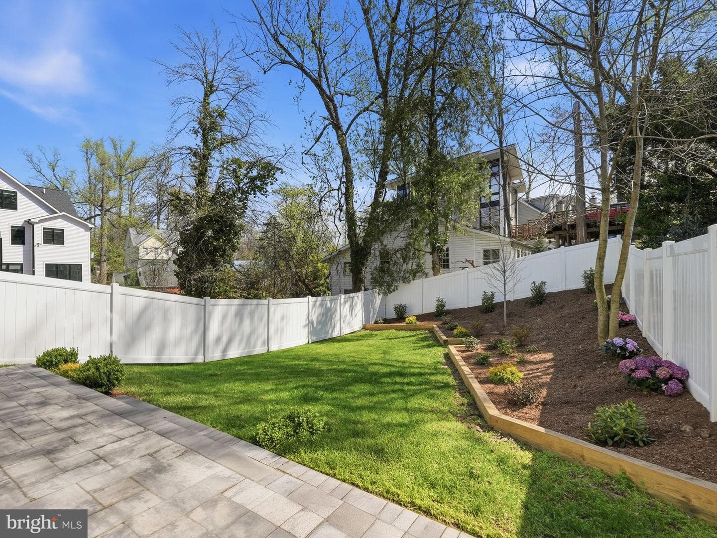 2211 Military Road photo 105