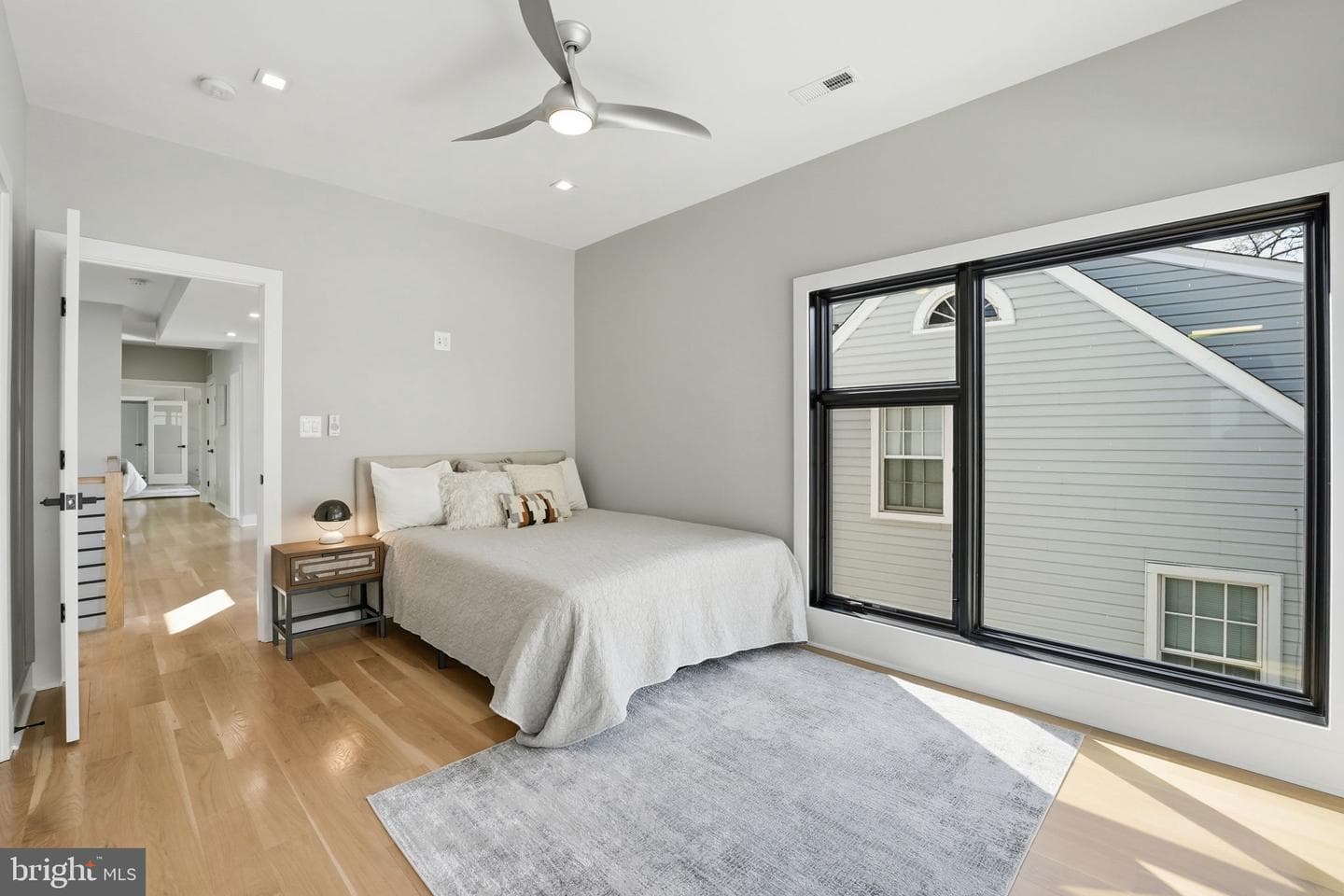 2211 Military Road photo 32