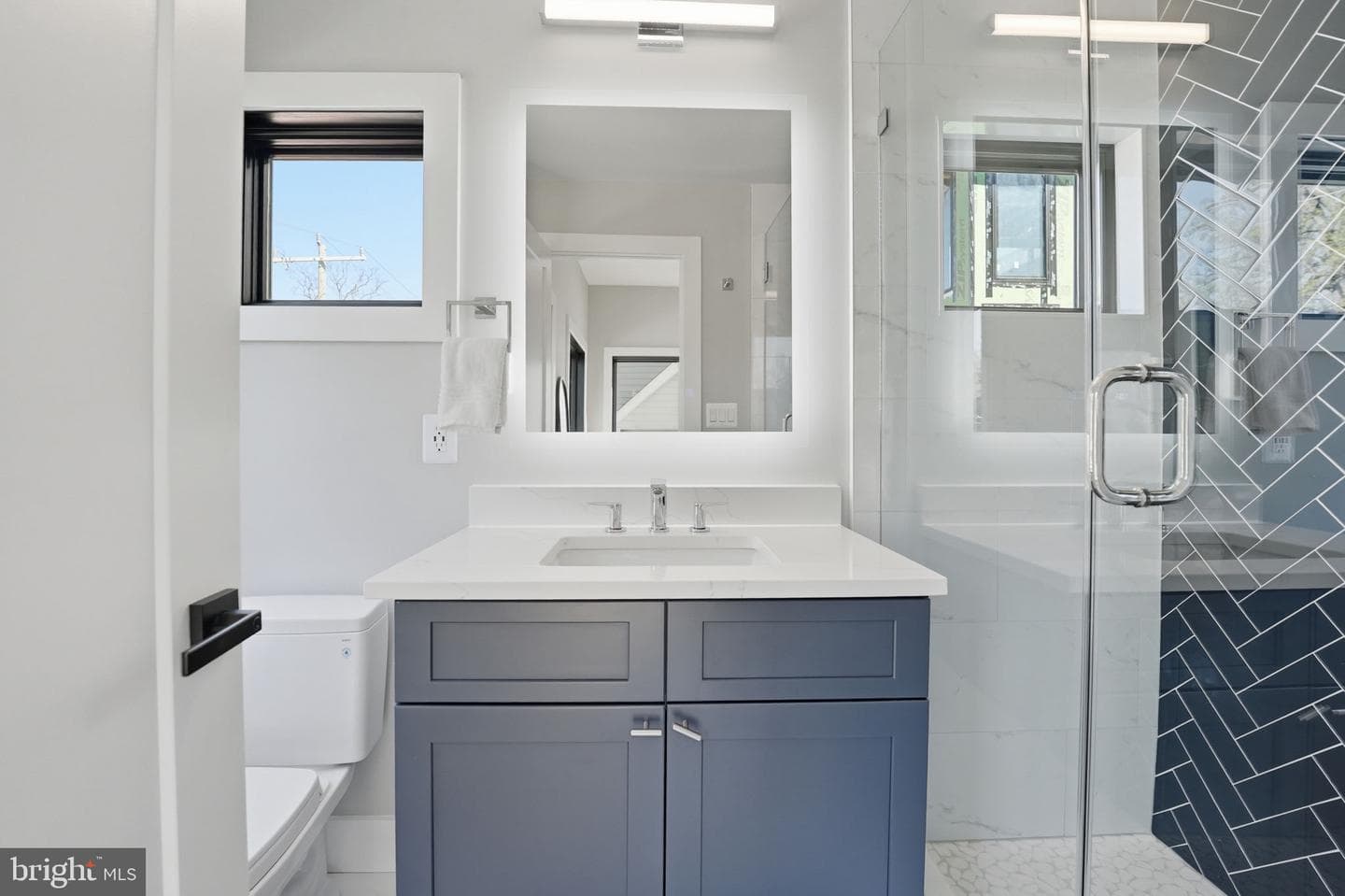 2211 Military Road photo 33