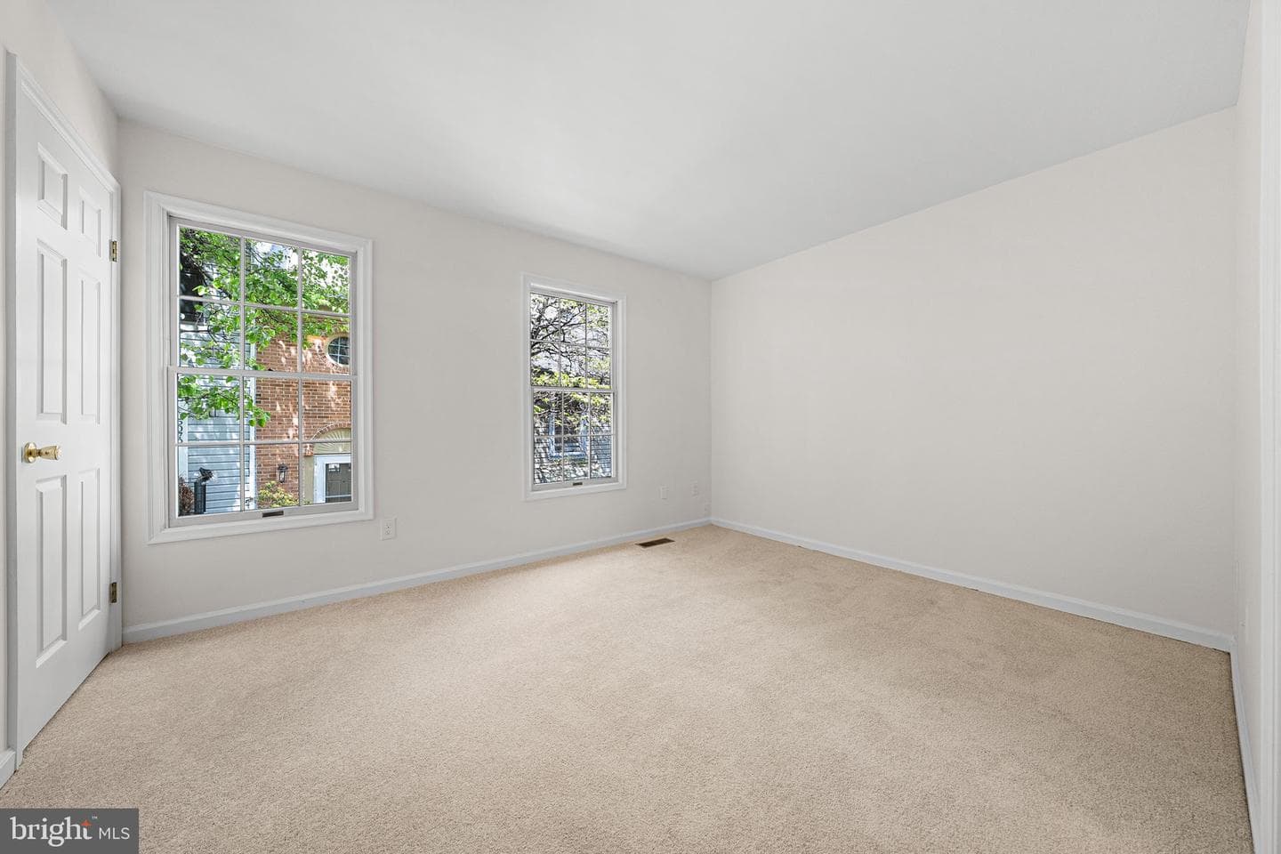 5048 9th Street S photo 13