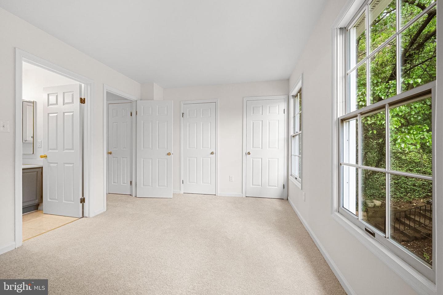 5048 9th Street S photo 14