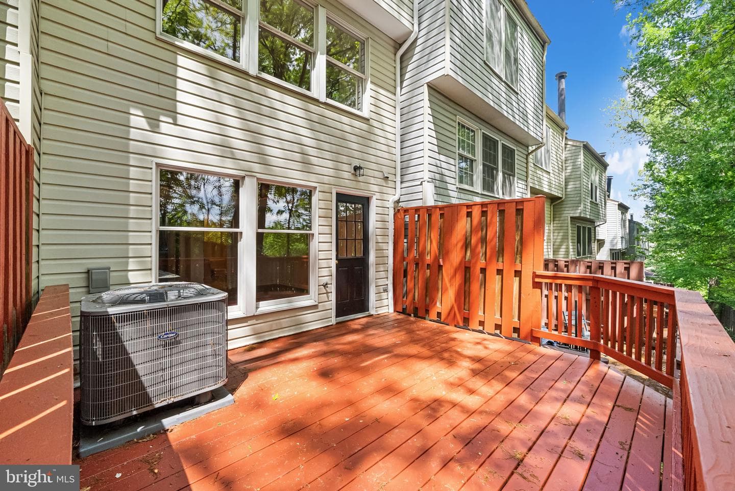 5048 9th Street S photo 29
