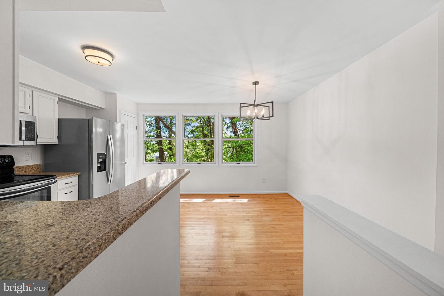 5048 9th Street S photo 6