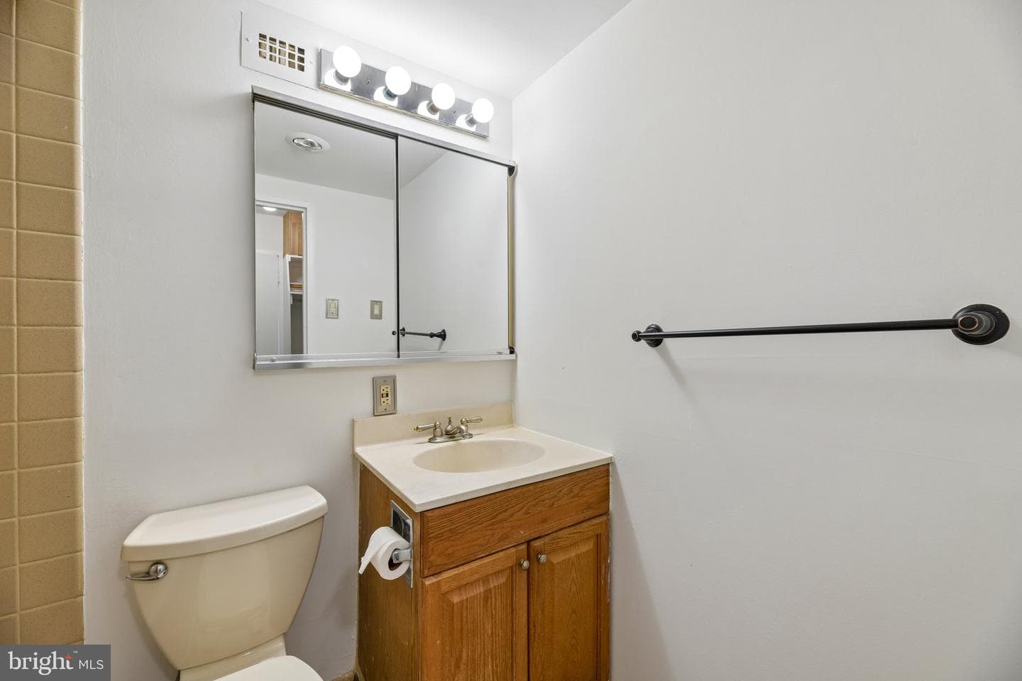 1200 N Nash Street #1109 photo 29