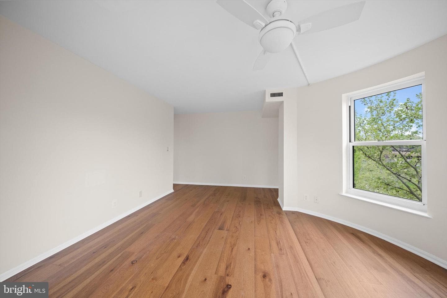 2100 Langston Boulevard #409 photo 13