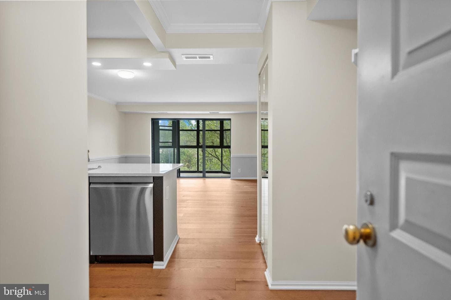 2100 Langston Boulevard #409 photo 3