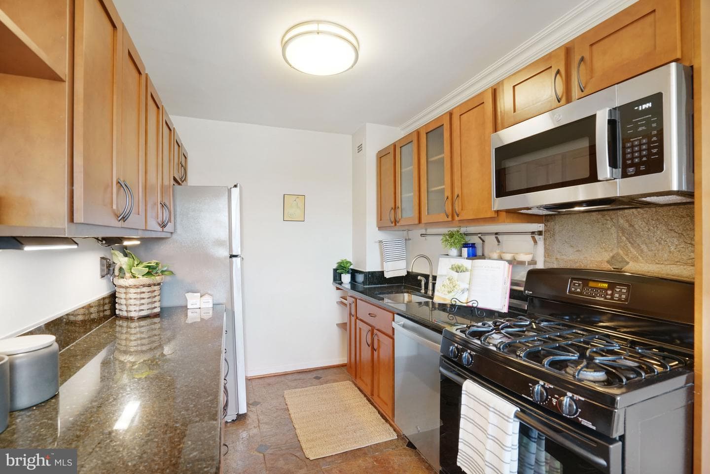 1300 S Arlington Ridge Road #718 photo 12