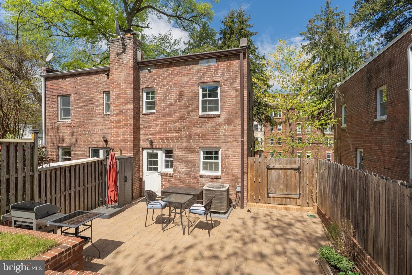 1628 N Colonial Terrace photo 34