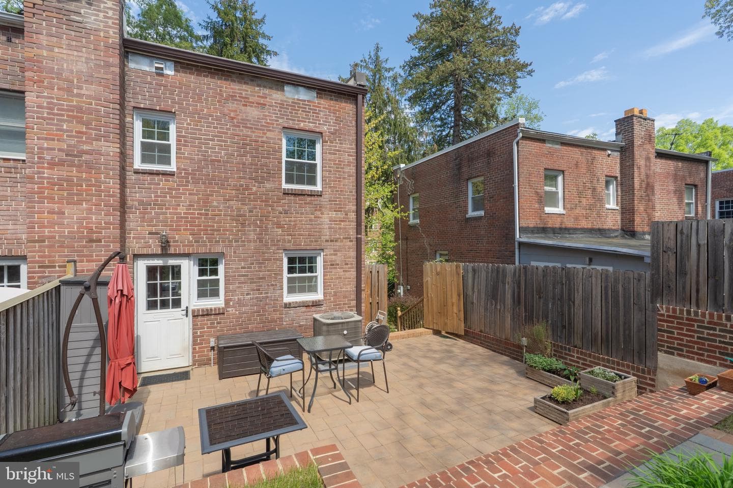 1628 N Colonial Terrace photo 35