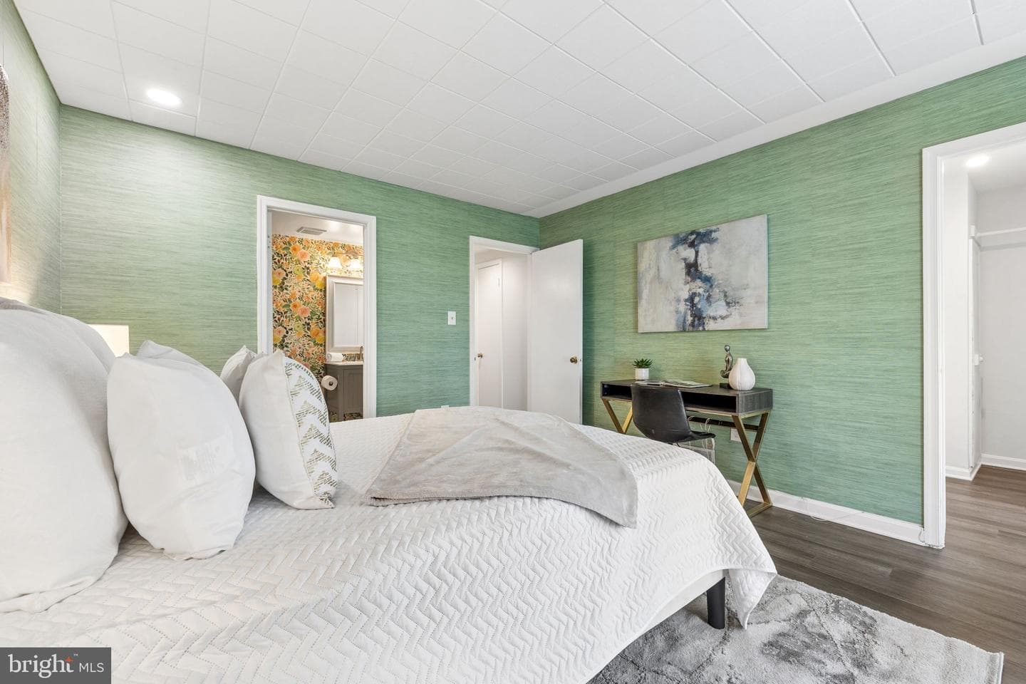2586 S Arlington Mill Drive #1 photo 13