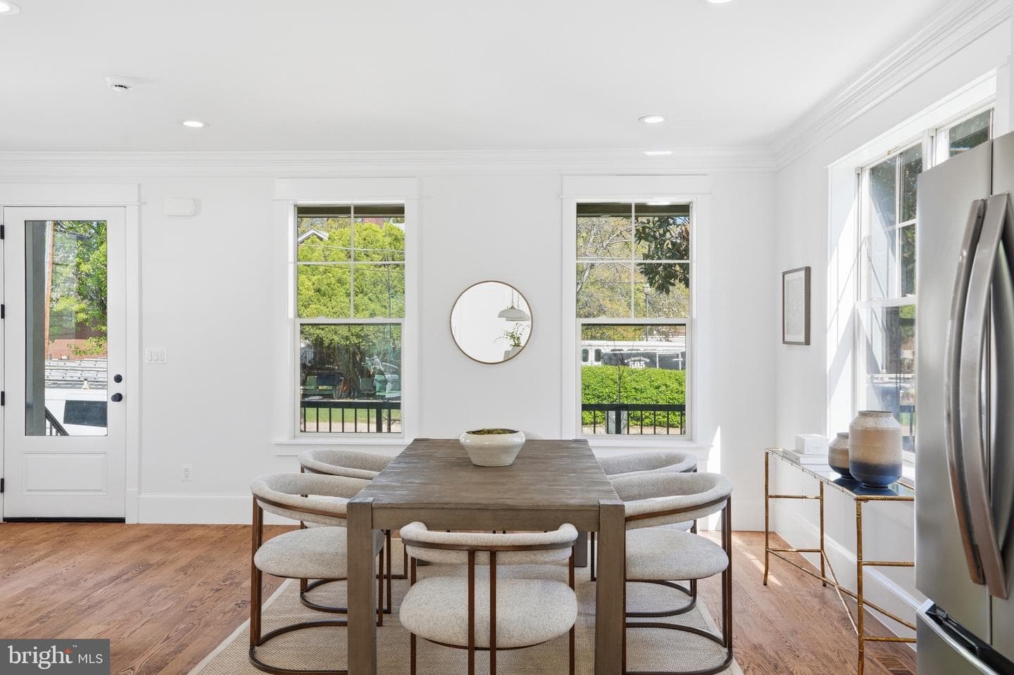 1310 S Poe Street photo 23