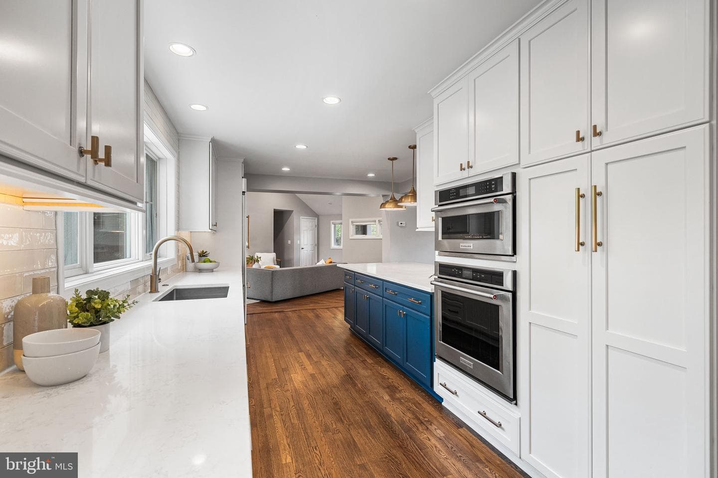 5400 Williamsburg Boulevard photo 10