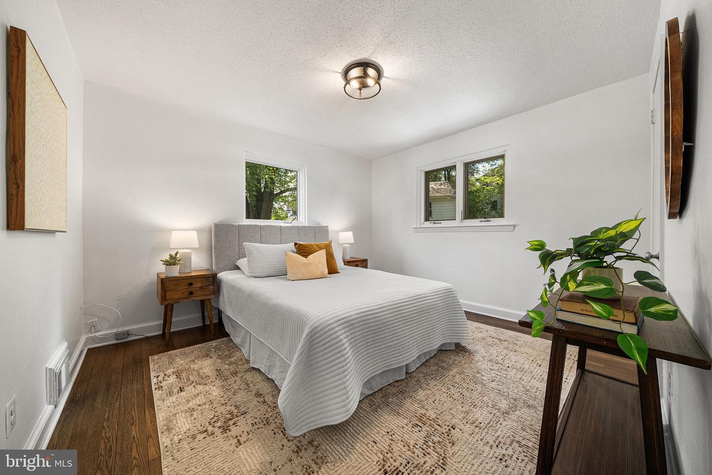 5400 Williamsburg Boulevard photo 18
