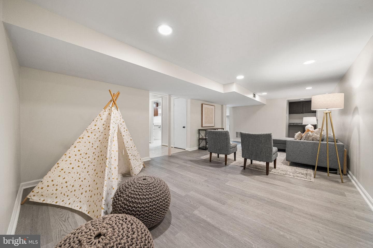 5400 Williamsburg Boulevard photo 22
