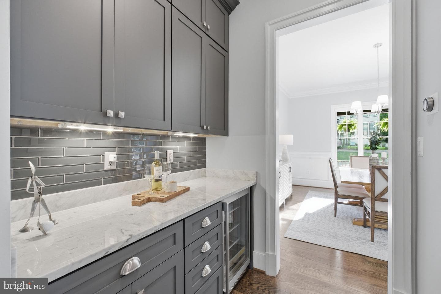 2907 N Kensington Street photo 11