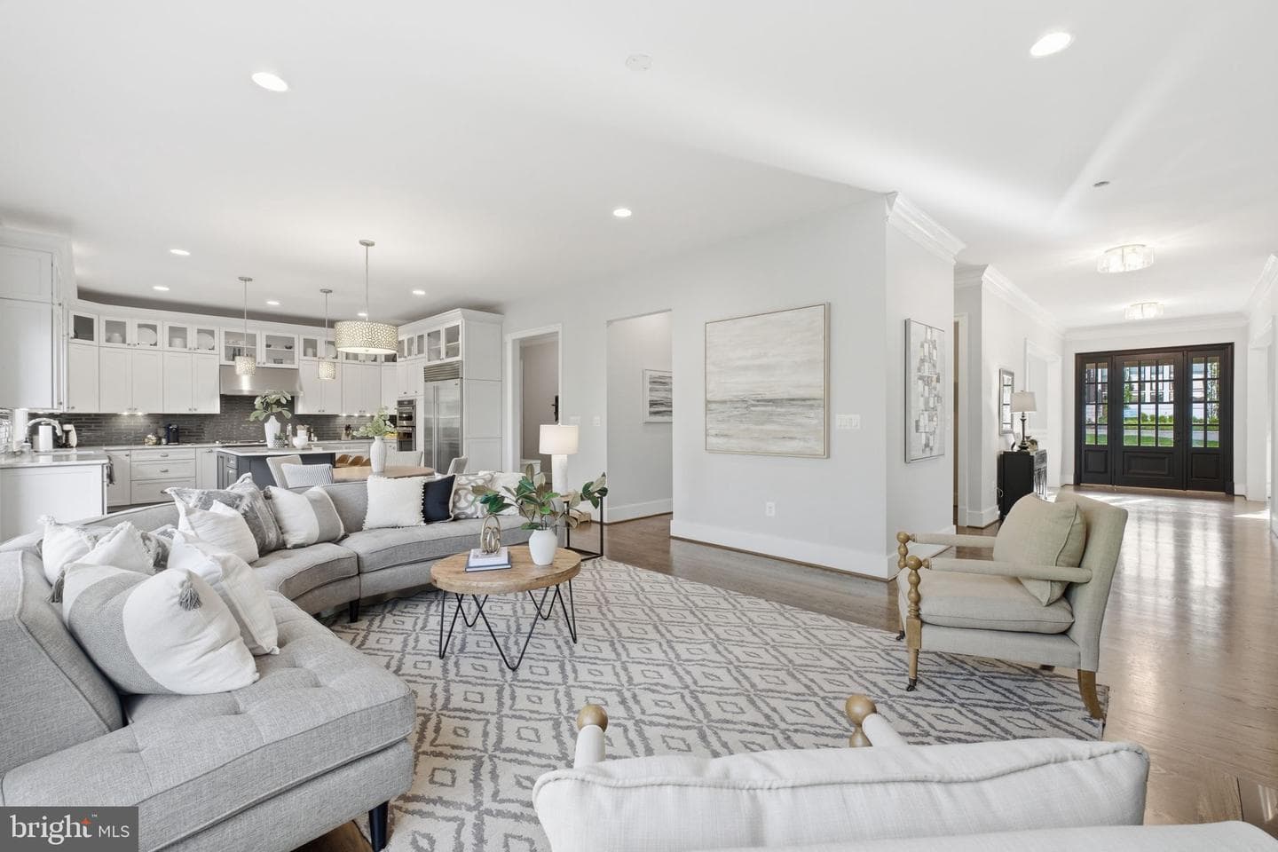2907 N Kensington Street photo 24
