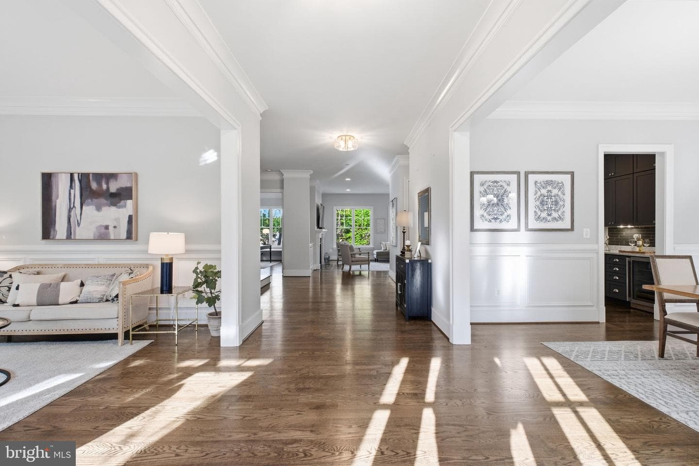 2907 N Kensington Street photo 5