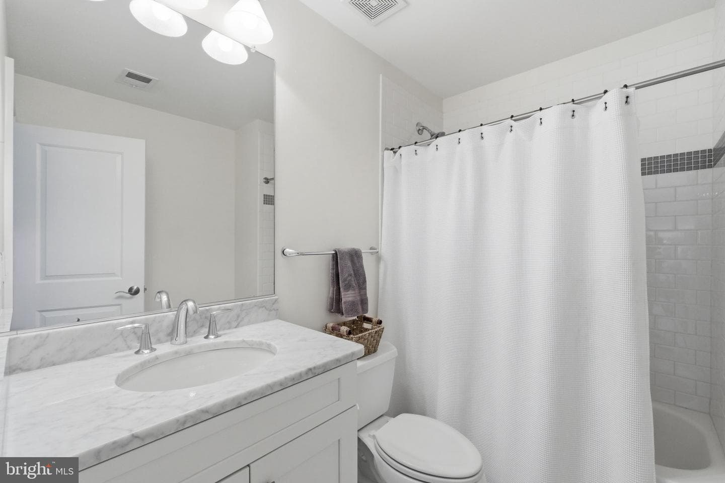 2907 N Kensington Street photo 51