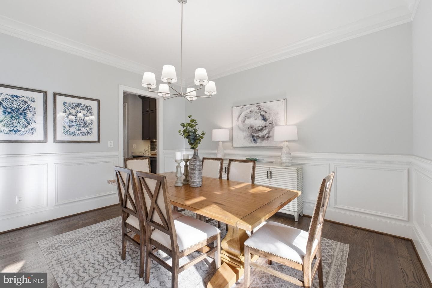 2907 N Kensington Street photo 8
