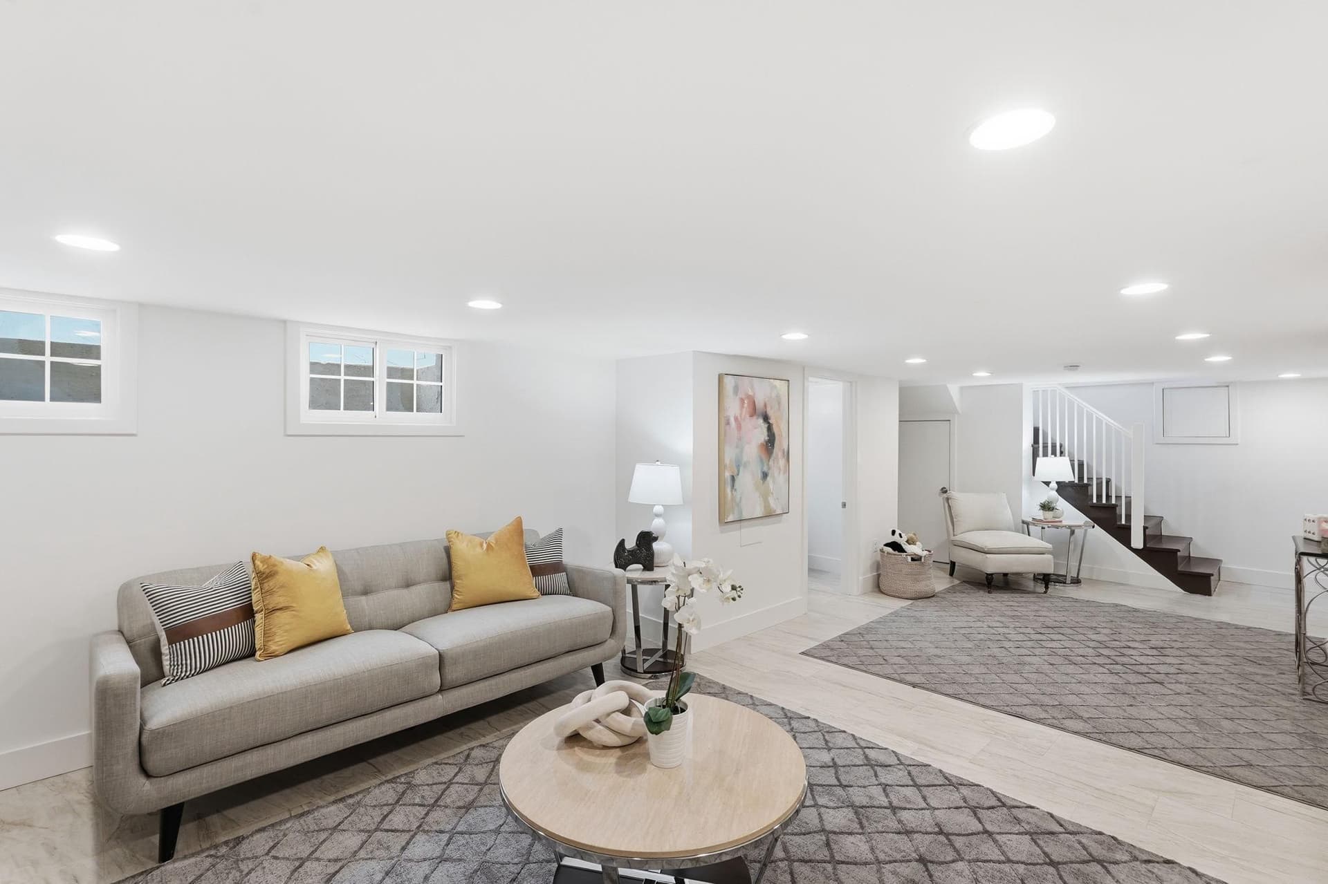 1611 N Highland Street N photo 32