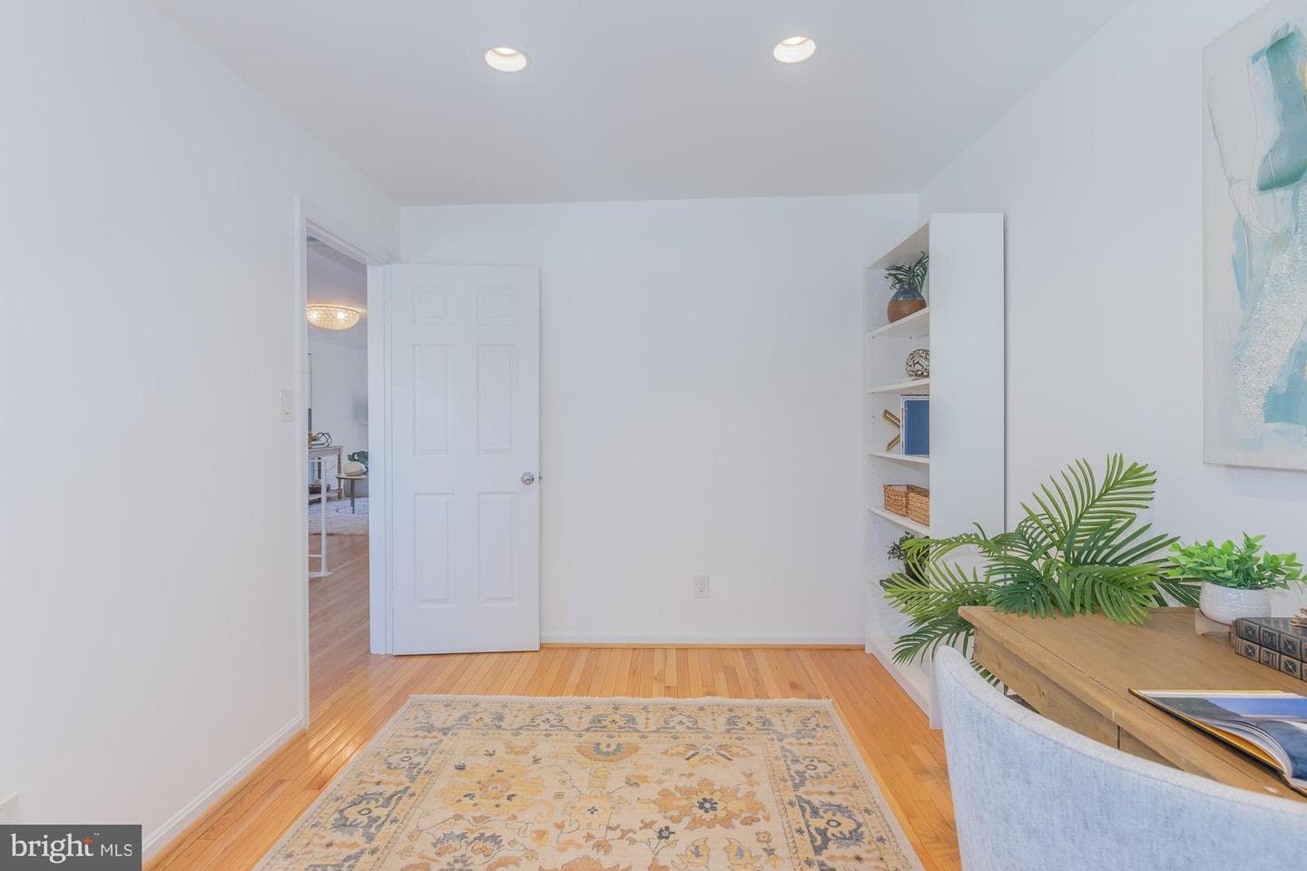 2103 N Rolfe Street #b photo 30