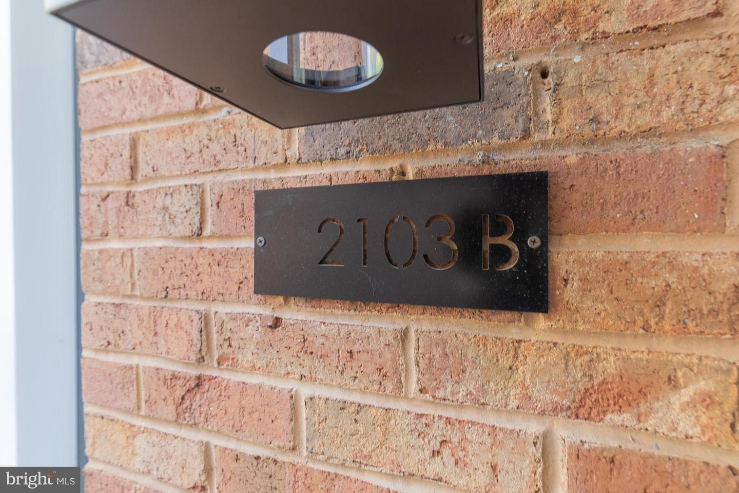 2103 N Rolfe Street #b photo 5