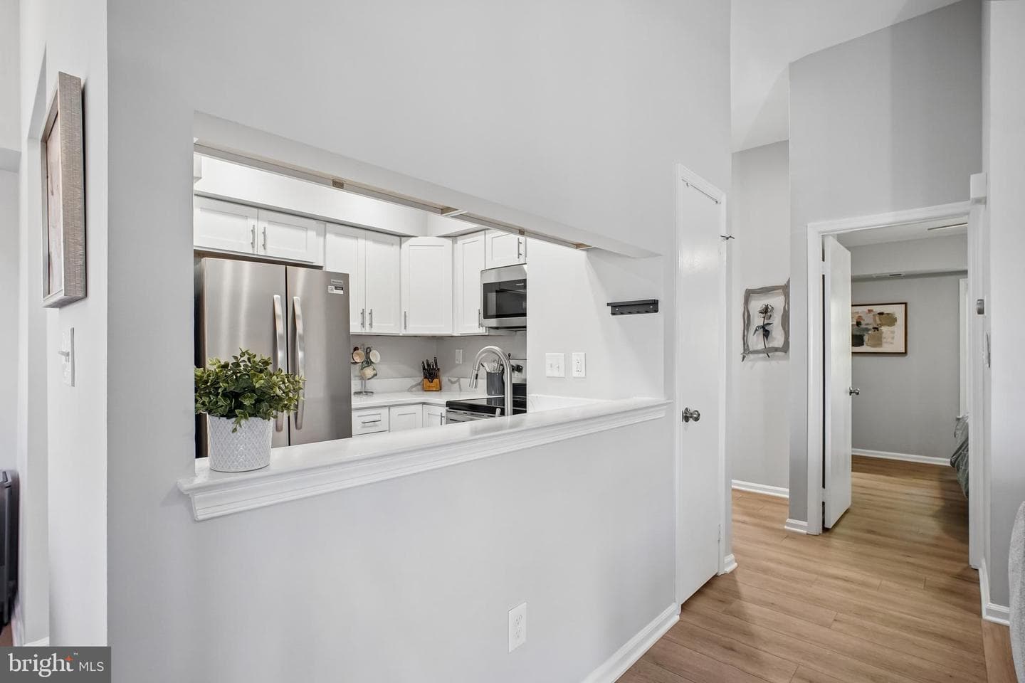 2813 S Woodrow Street #g photo 14
