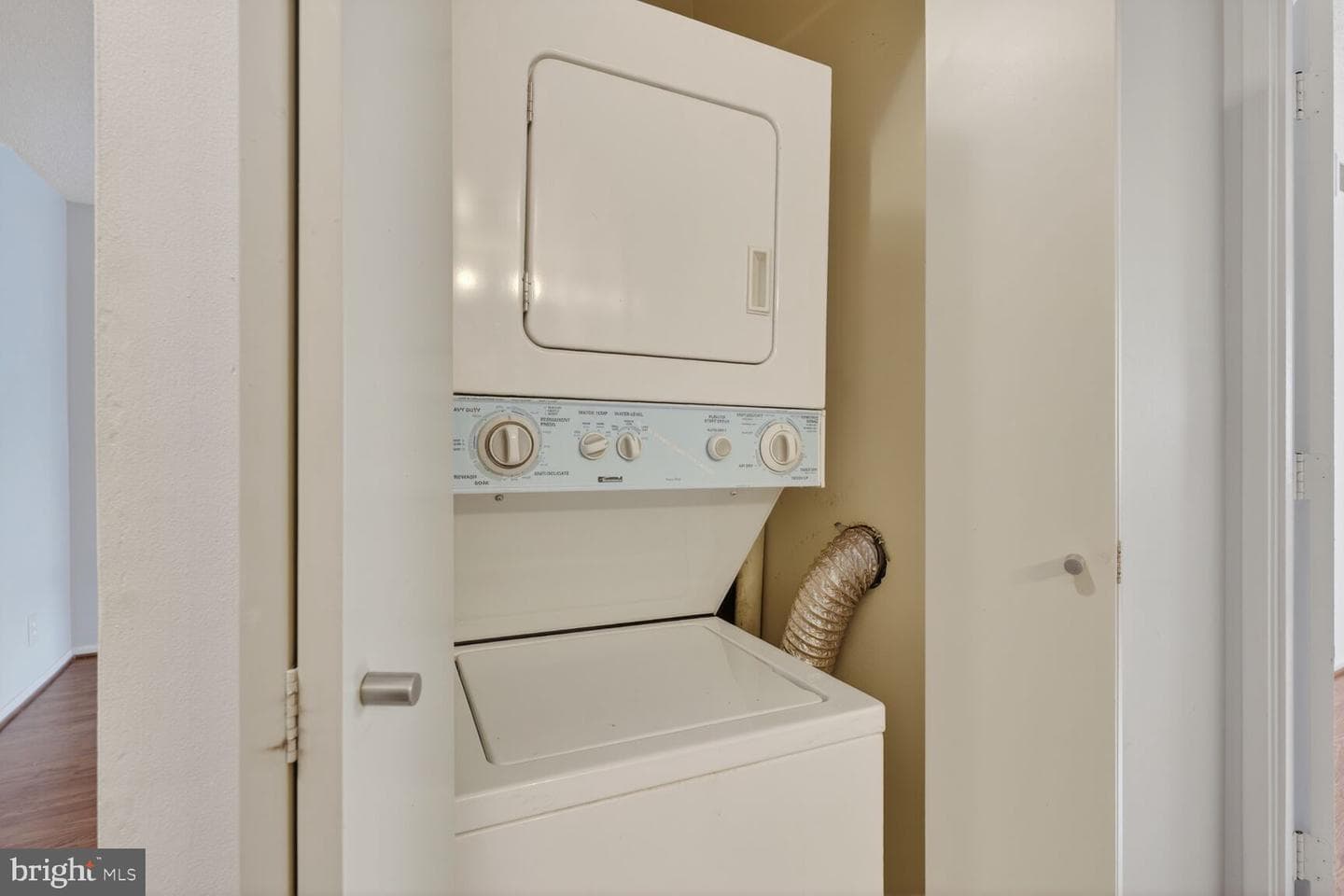 900 N Stafford Street #1107 photo 19