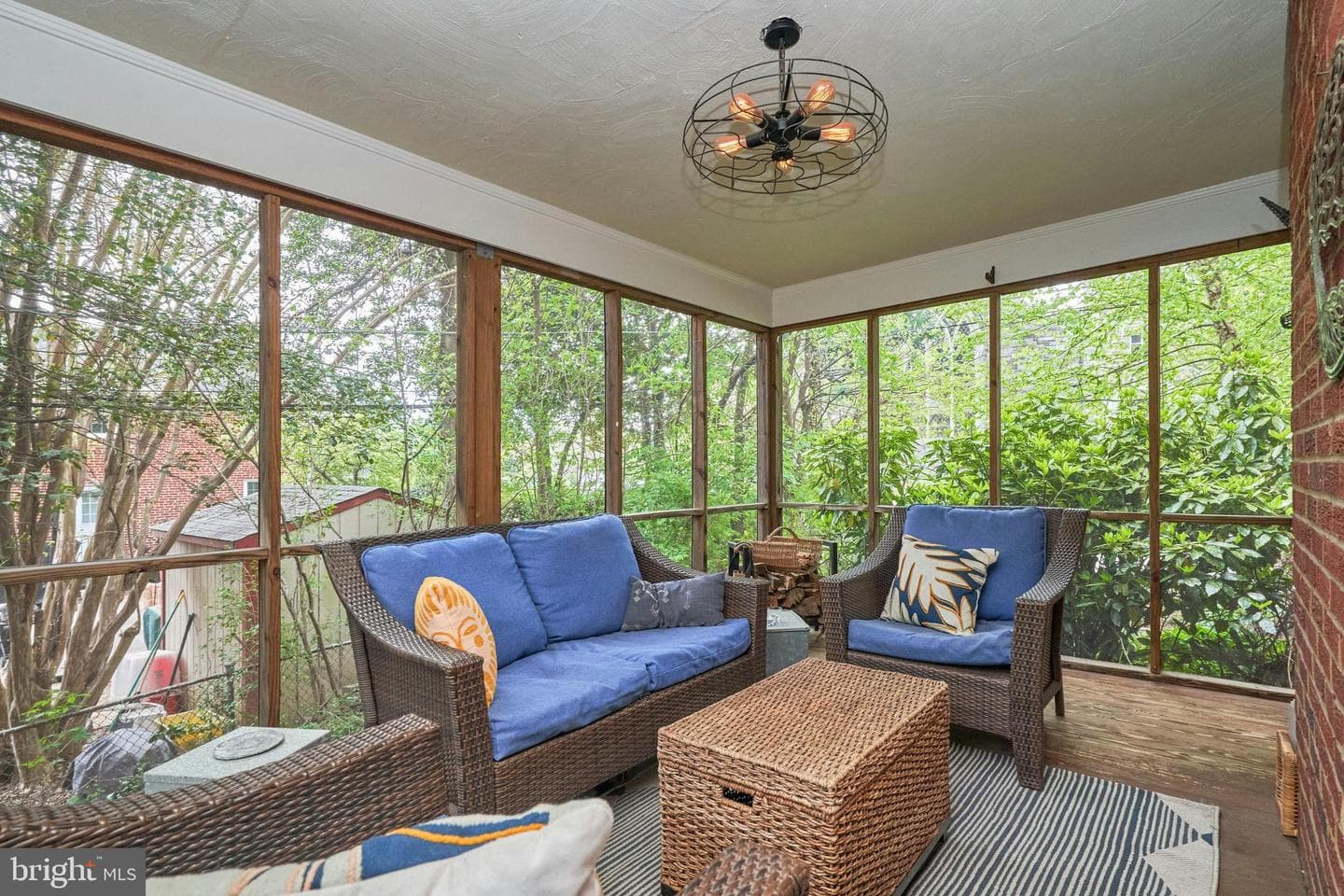 15 N Irving Street photo 12