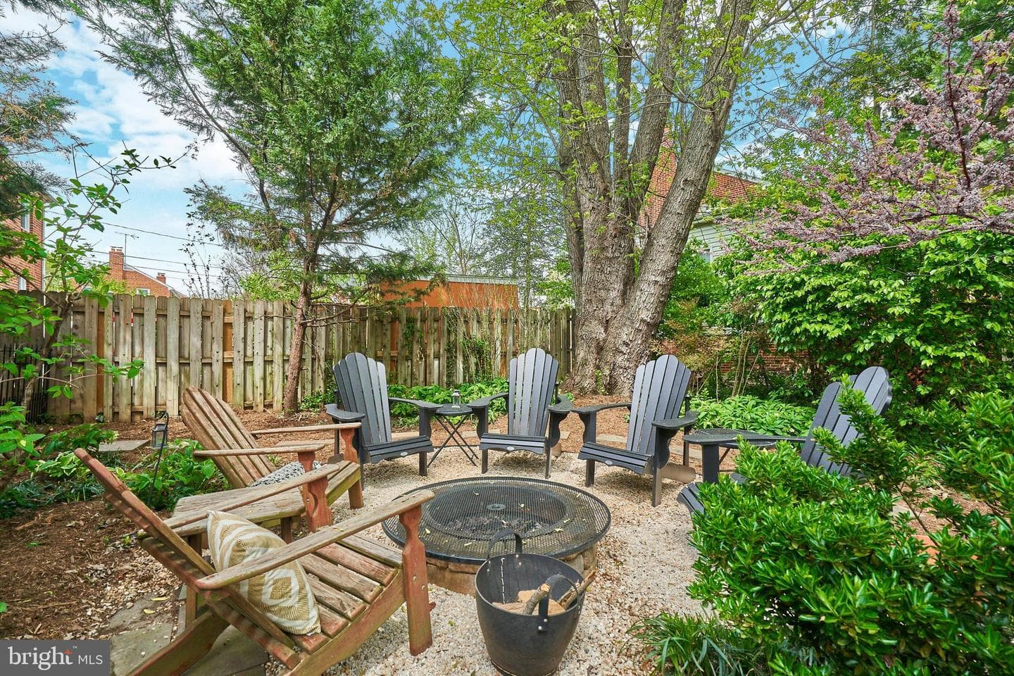 15 N Irving Street photo 33
