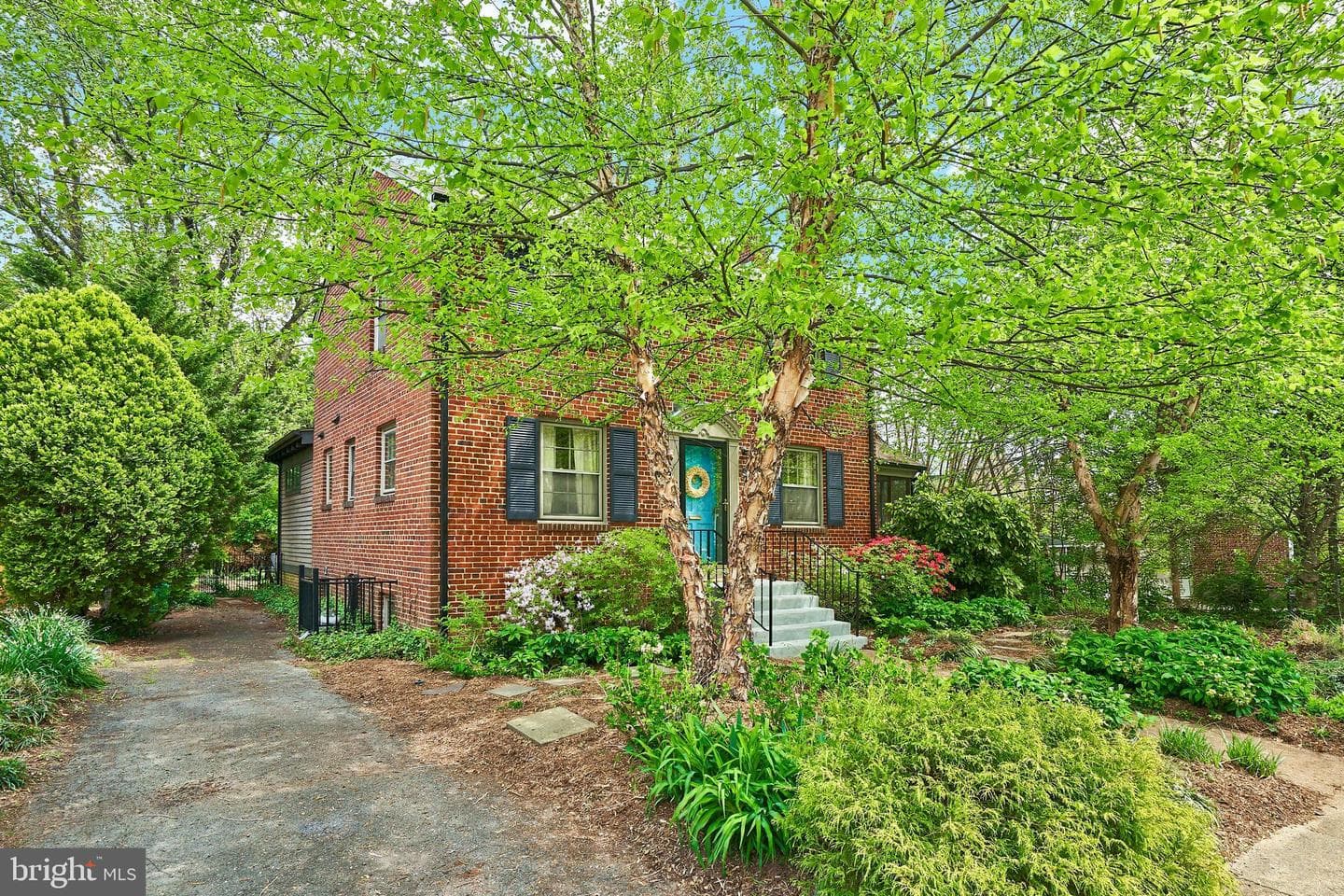 15 N Irving Street photo 43