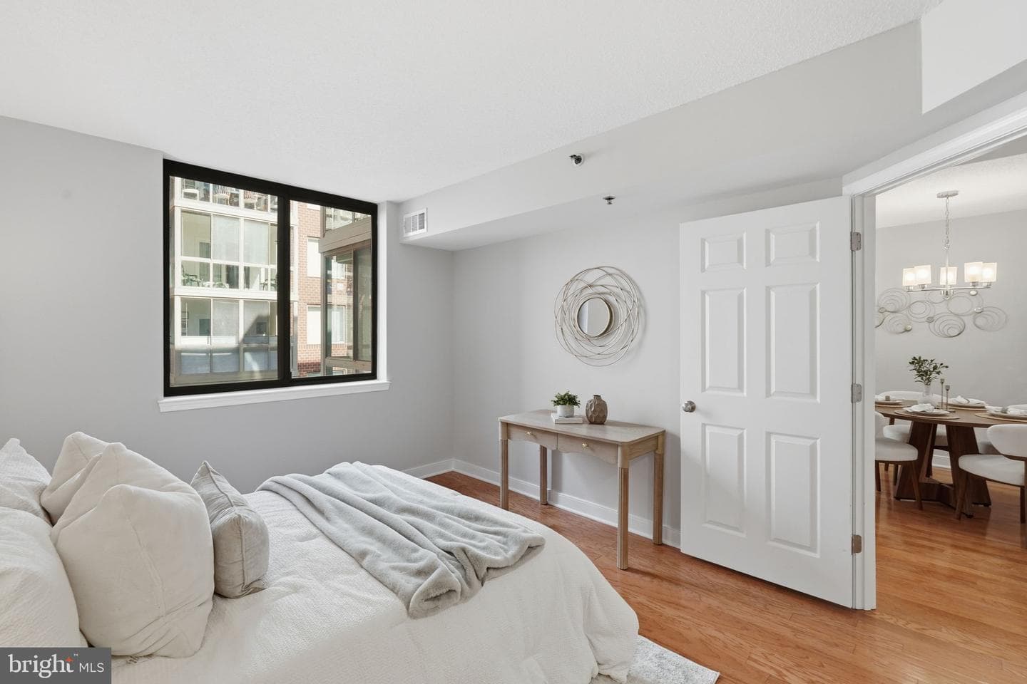 1045 N Utah Street #2-303 photo 17