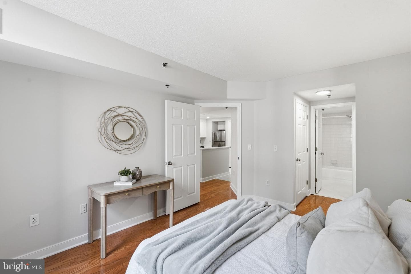 1045 N Utah Street #2-303 photo 18