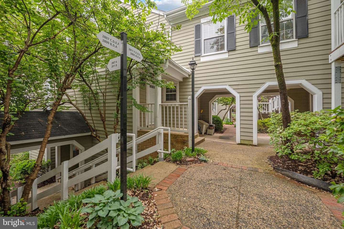 2811 S Woodrow Street #b, Arlington