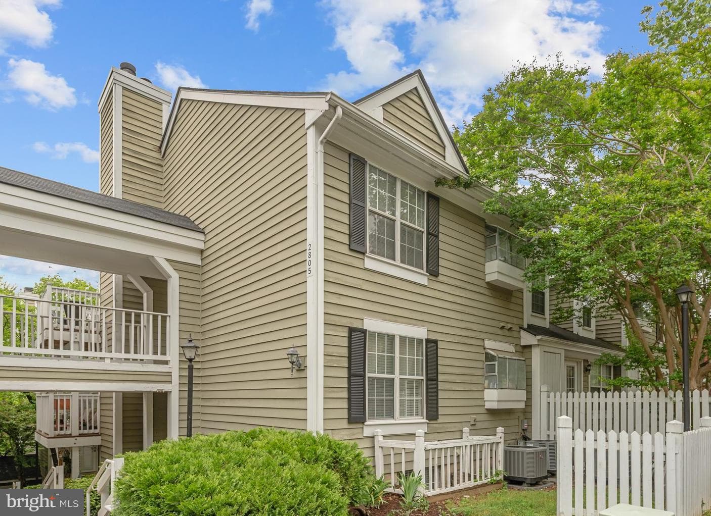 2811 S Woodrow Street #b, Arlington
